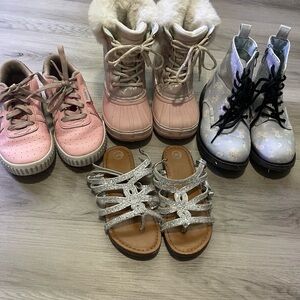 Set of 5 little girls shoes size 12/13